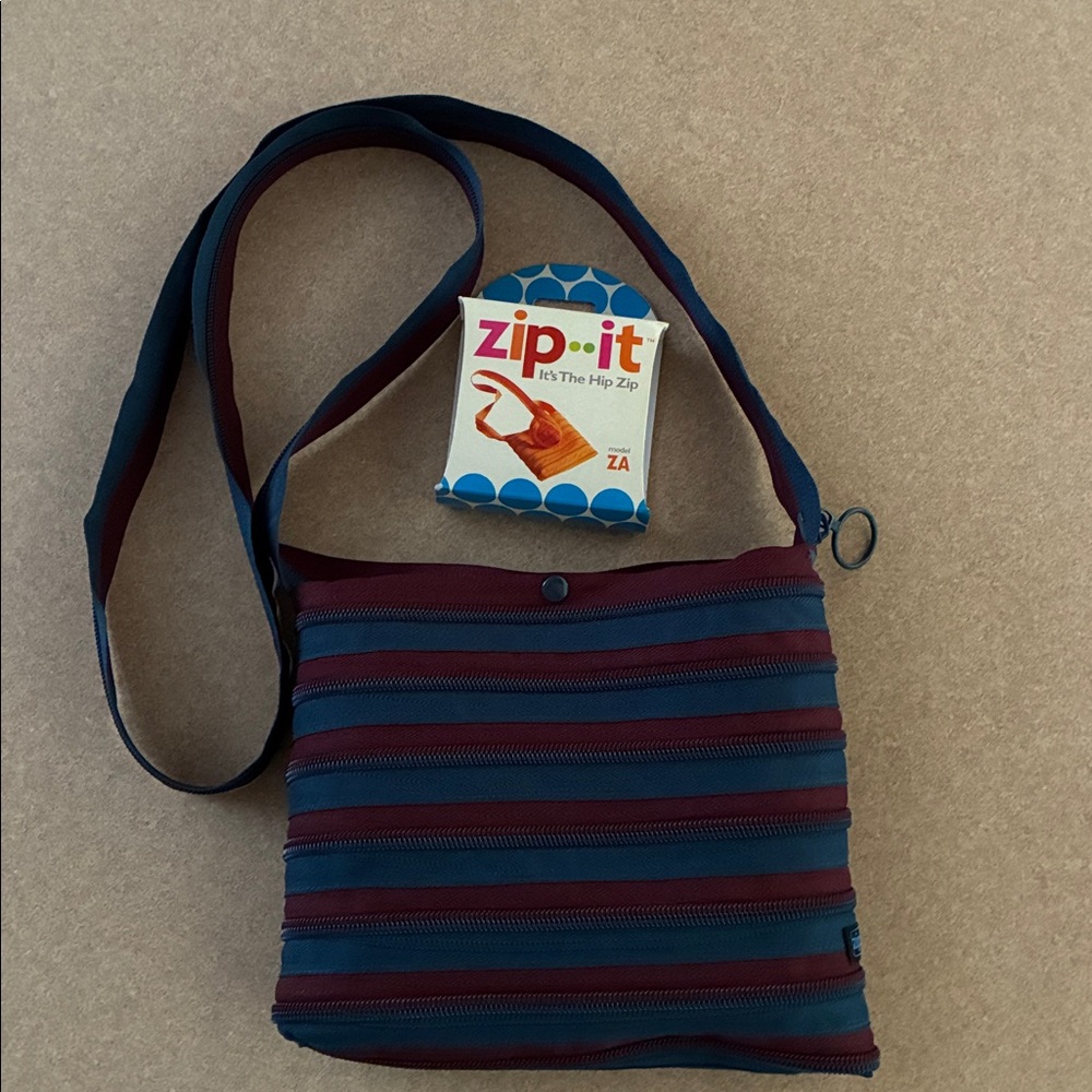 Vintage Zip-It Shoulder Bag - NEW
